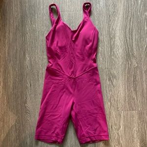 NWOT LULULEMON ALIGN BODYSUIT / SONIC PINK / SIZE 2 / 8” INSEAM